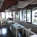Dream Stone Bar Restaurant Alojamento de Acomodação e Pequeno-almoço Polje