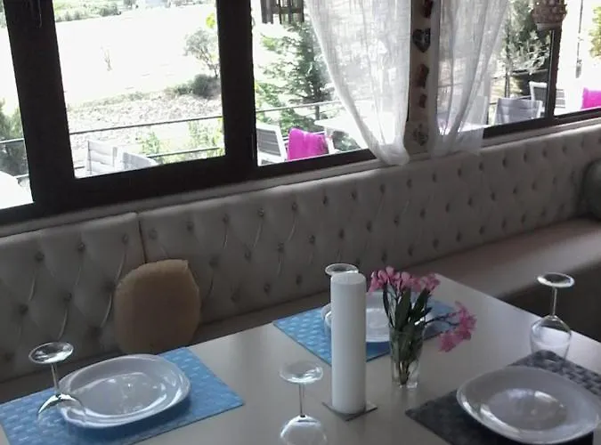 Bed & Breakfast Dream Stone Bar Restaurant